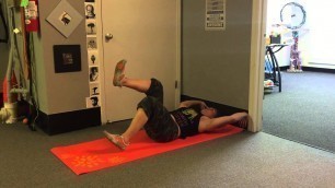 'Dead Bug - Wall Bug - Heel Tap | Rippel Effect Fitness'