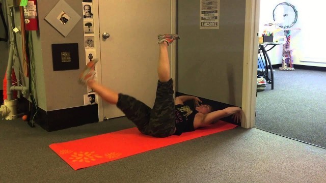 'Dead Bug - Wall Bug - Straight Leg | Rippel Effect Fitness'