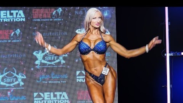 'Stunning Bikini Fitness  Girls - Tall class @ Swedish Nationals'