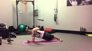 'Plank to Side Plank | Rippel Effect Fitness'