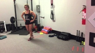 'Curtsy Lunge | Rippel Effect Fitness'