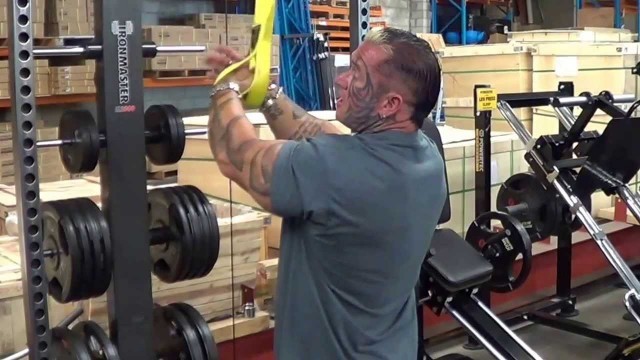 'Lee Priest Reveals Ab Workout for Mr Universe'