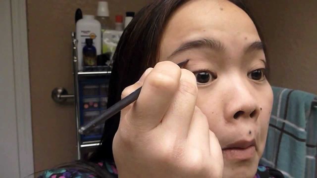 'Tutorial: Drugstore Version of Michelle Phan\'s Midnight Kiss'