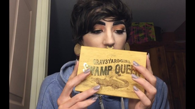 'In Depth Palette Pageant Review - Tarte x Grav3yardgirl Swamp Queen Palette'