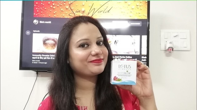 'Lotus Herbals Whiteglow Deep Moisturising Cream Review/With Spf 20 ||'