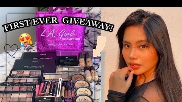 'FIRST EVER GIVEAWAY!! 