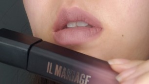 'IL MAKIAGE infinity Long Wear Matte Lip Cream - 401 Matte Royal Application'