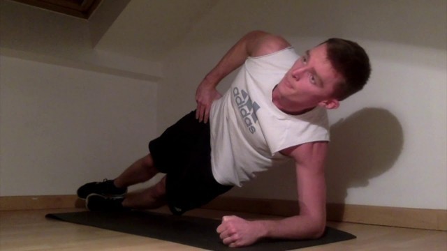'Solitary Workout - 5 min Plank Workout for a strong core and powerful arms'