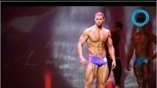 'WBFF UK Fitness Model Champion 2015 - Lee Constantinou: T-Walk'