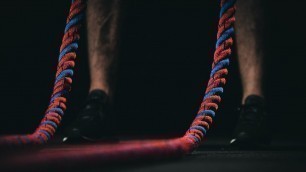 'Spider-Man Ropes Battle Ropes Press Exercise'