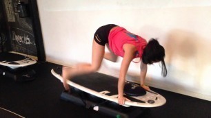 'City Surf Fitness   Lift to Plank Position'