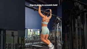 'How to do pull-ups for beginner | By Hanna Oberg | #shorts #pullups'