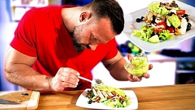 'FITNESS MEAL - Guacamole Hähnchen auf gemischtem Salat'