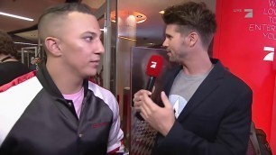 'Farid Bang disst Prosieben Reporter live im Interview! Fack Ju Göhte 3!'