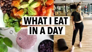 'WHAT I EAT TO BE HEALTHY (quick meal ideas) + my workout and daily routine'