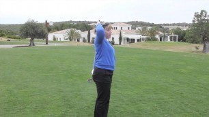 'Golf fitness tips - How to improve your posture'