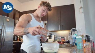 'The PERFECT Cream Of Rice Pre-Workout Meal | 39g Protein - 77g Carbs - 11g Fat | Anthony Mantello'