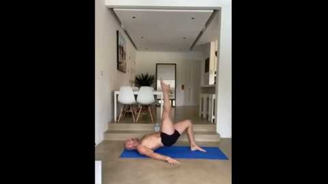 '[SG] Pilates - Christophe on 4 April 2020 [Livestream on Instagram]'