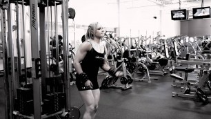 'Lindsey Spitler and David Vollmer - Arm Workout'