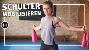 'Schulter kräftigen und mobilisieren | Übungen mit Fitnessband | Gesundheit & Therapie | Sport-Thieme'