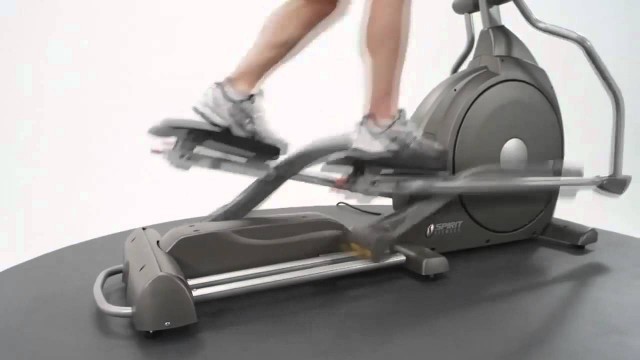 'Эллиптический тренажер Spirit Fitness XE395'