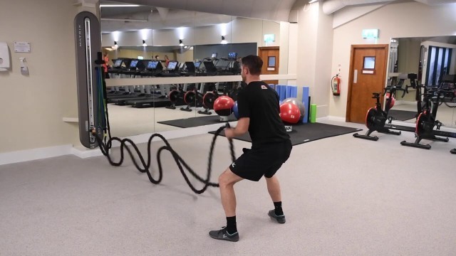 'Connexus Column Workout Battle Ropes Alternating Waves'