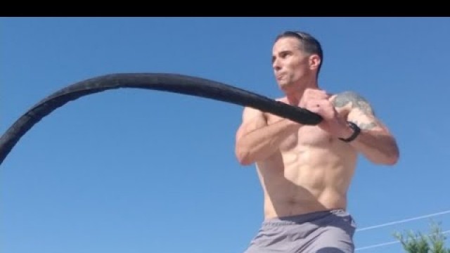 'Movement Breakdown For Rainbows (Arcs) With Battle Ropes'