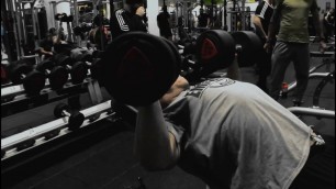 'Joe Rogan Motivation | Chest Workout'