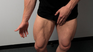 'FitnessFAQs: Gym Leg Workout for Mass & Strength'