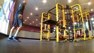'Leg and Grip Workout While getting kicked out of planet fitness!!!!'