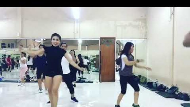 '#nude #hot #naked #workout #zumba instruktur cantik live senam aerobik'