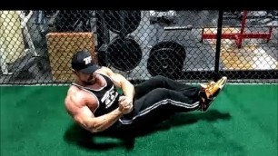 'How to Do a Russian Twist | Ab Workout | Tiger Fitness'