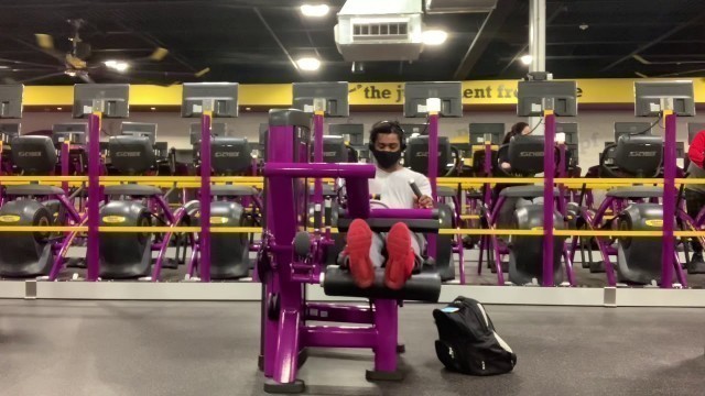 'Set 3 50 Seated Leg Curls Robin Achoe Jr Planet Fitness'