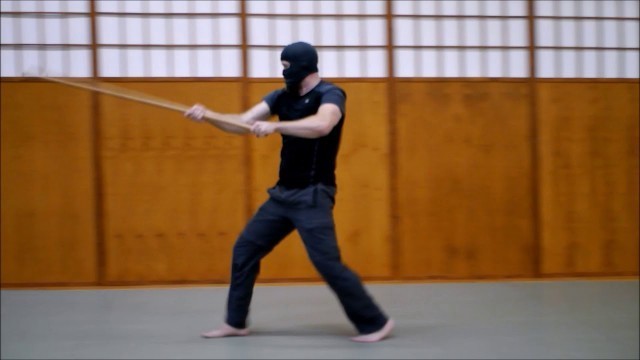 'WARRIOR SPIRIT FITNESS:  Walking 45 Degree Diagonal Cuts Drill'