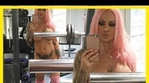 'Jodie marsh goes completely nude in gym selfie'