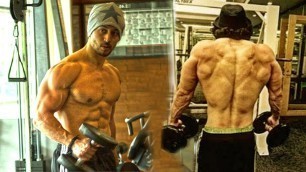 'Tiger Shroff\'s Gym Workout Video LEAKED | bollywood actors who take steroids?'