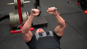 'How to do a Cable Bench Press | Tiger Fitness'