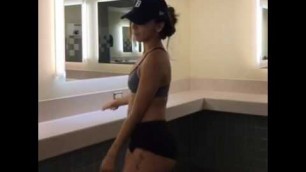 'BRITTANY RENNER: 2016 INSTAGRAM DANCE'