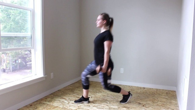 'Valor Fitness – Workout Demo 20 – Weighted Lunge'