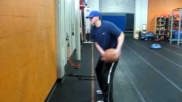 'Med Ball Alternating Side Throws - FUEL FITNESS'