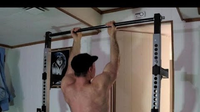 'New Pull-up Bar Northern Lights Rigged On Valor Fitness Half Rack'