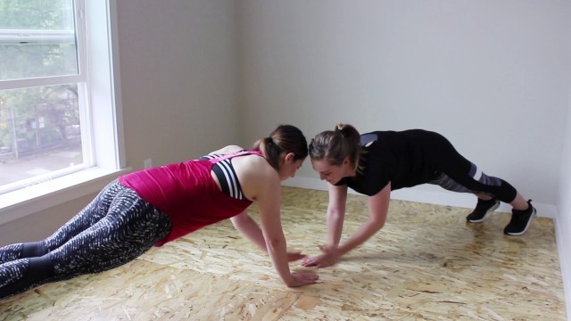 'Valor Fitness – Workout Demo 08 – Partner Patty Cake Plank'