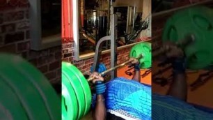 'CHRST PEAK WORKOUT SHORT VS TALL FITNESS#gymtips #powerlifting #bicepsworkout #chest workout #body'