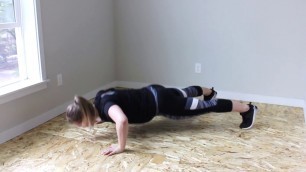 'Valor Fitness – Workout Demo 30 – Split Pushup'