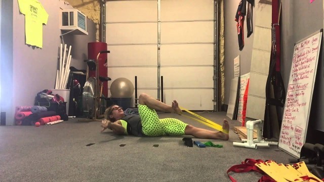 'Miniband Hip Flexor March Progression | Rippel Effect Fitness'