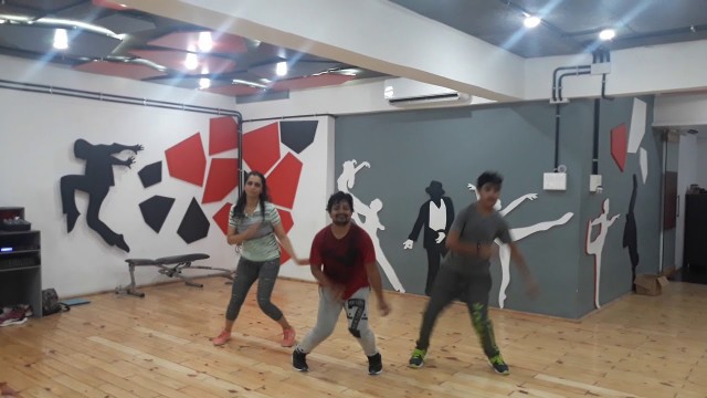 'STEP UP DANCE AND FITNESS STUDIO KOLHAPUR'