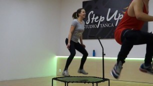 'JUMPING FITNESS w Studio Tańca STEP UP'