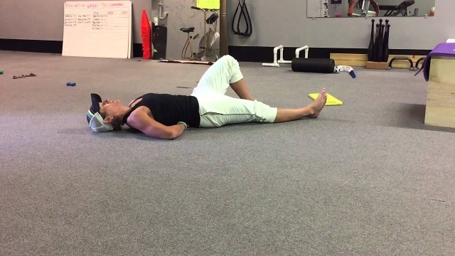 'McGill Sit-Up - Hands at Low Back | Rippel Effect Fitness'