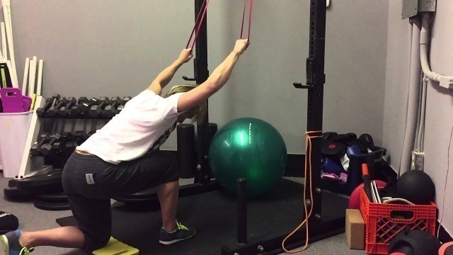 'Band Pulldown - Bent-Over Half-Kneeling | Rippel Effect Fitness'