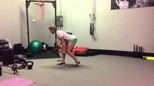 'Bodyweight Staggered Deadlift | Rippel Effect Fitness'